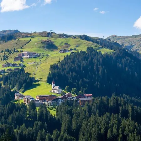 Hotel Garni Ragaz-3
